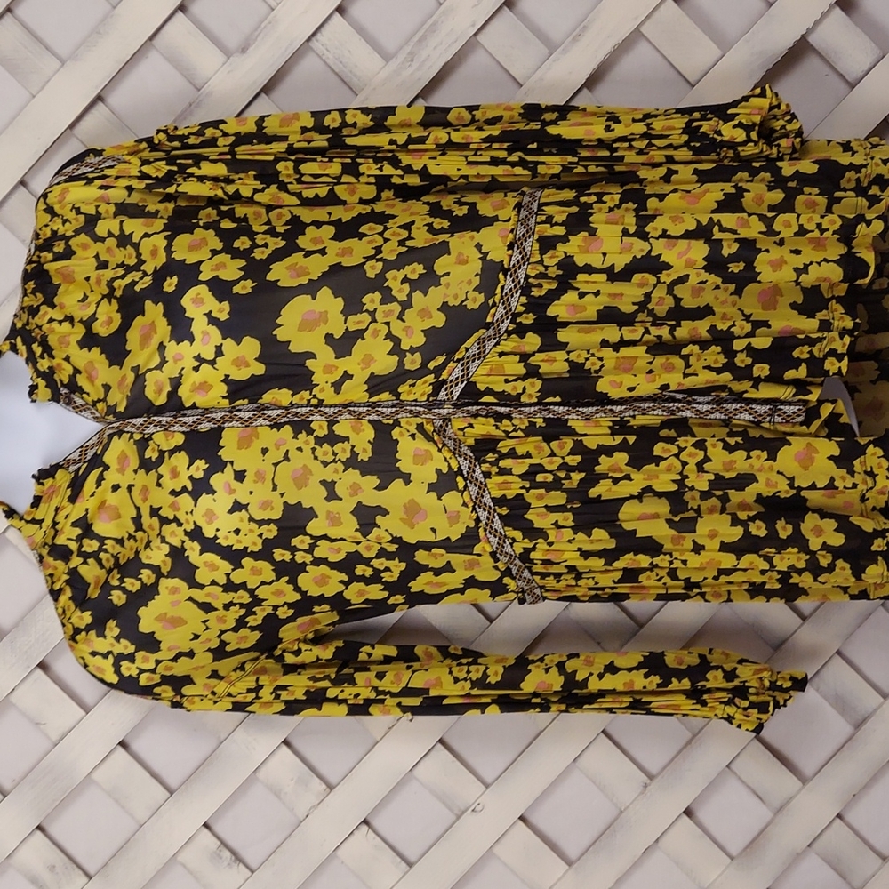 Free People Very Over-sized Snap Front Floral Cardigan in Size XS